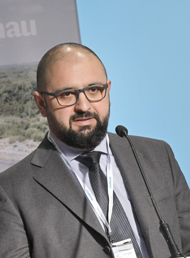 Cristian Chirita
