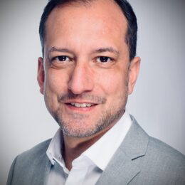 Niels Wiecker